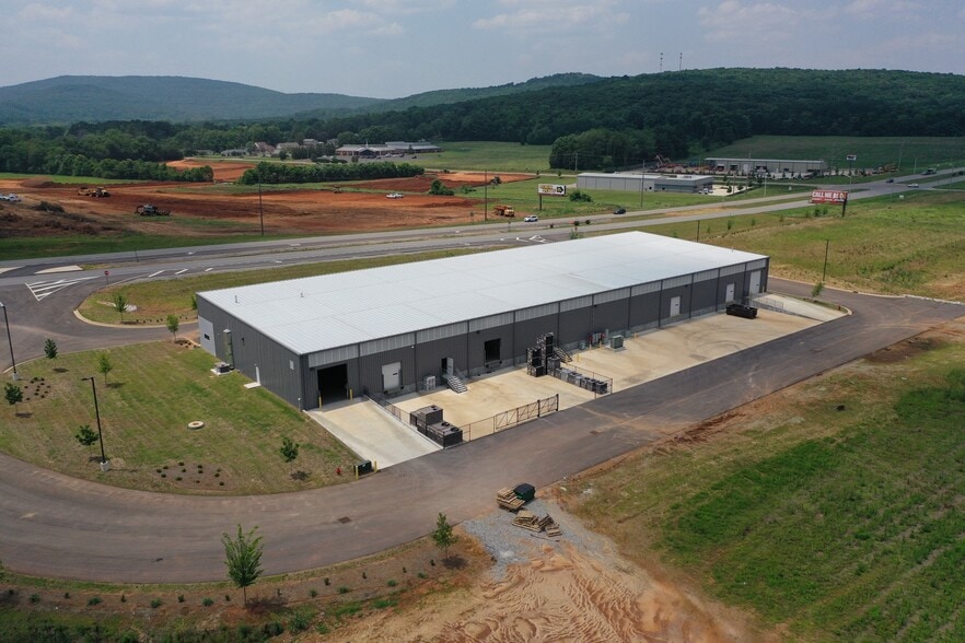 More Photos Of 5150 Memorial Pky NW, Huntsville Flex For Lease