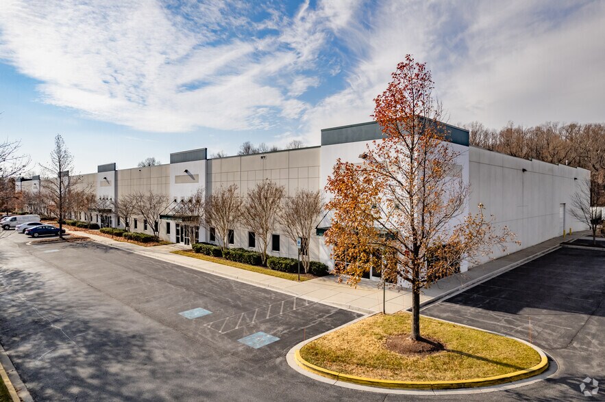 More Photos Of 4780 Winchester Blvd, Frederick Warehouse For Lease
