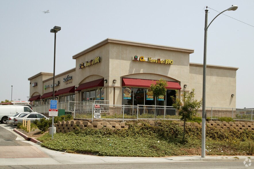 More Photos Of 3550 W Century Blvd, Inglewood Storefront For Lease