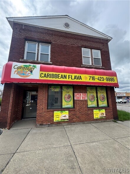 Primary Photo Of 2501 Pine Ave, Niagara Falls Storefront Retail Residential For Sale