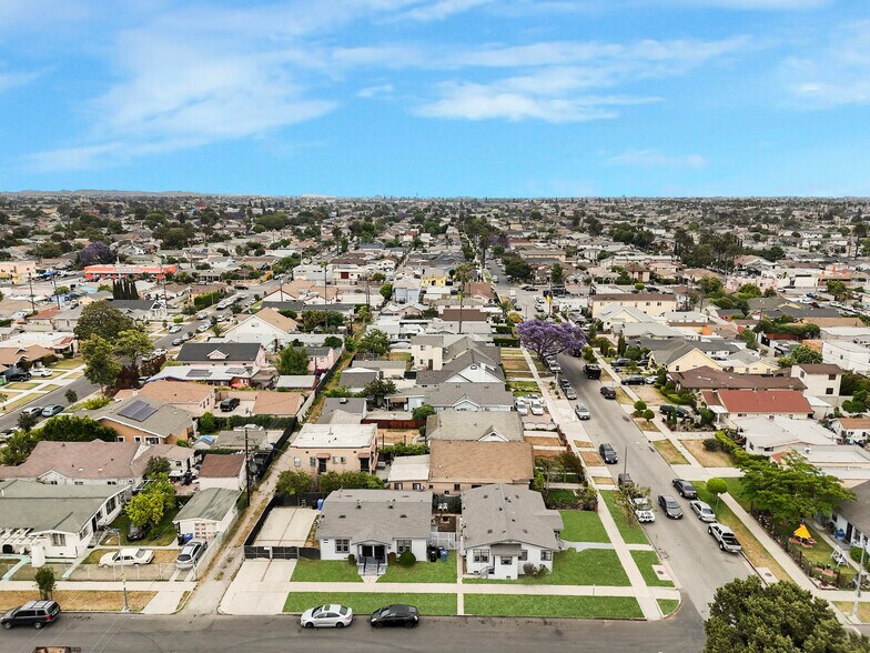 More Photos Of 5164 Halldale Ave, Los Angeles Apartments For Sale