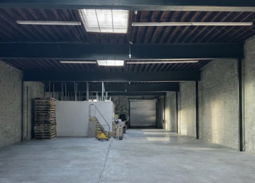 More Photos Of 191-193 Van Brunt St, Brooklyn Warehouse For Lease