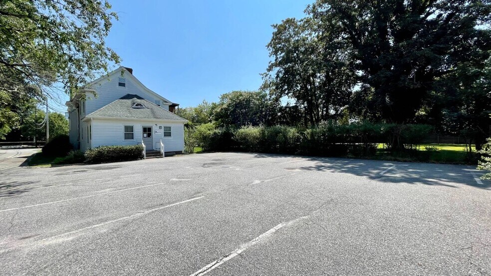 More Photos Of 149 Hampton Rd, Southampton Office Residential For Sale