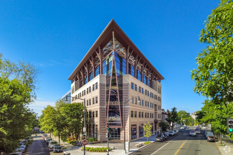 More Photos Of 2000 Florida Ave NW, Washington Office For Sale