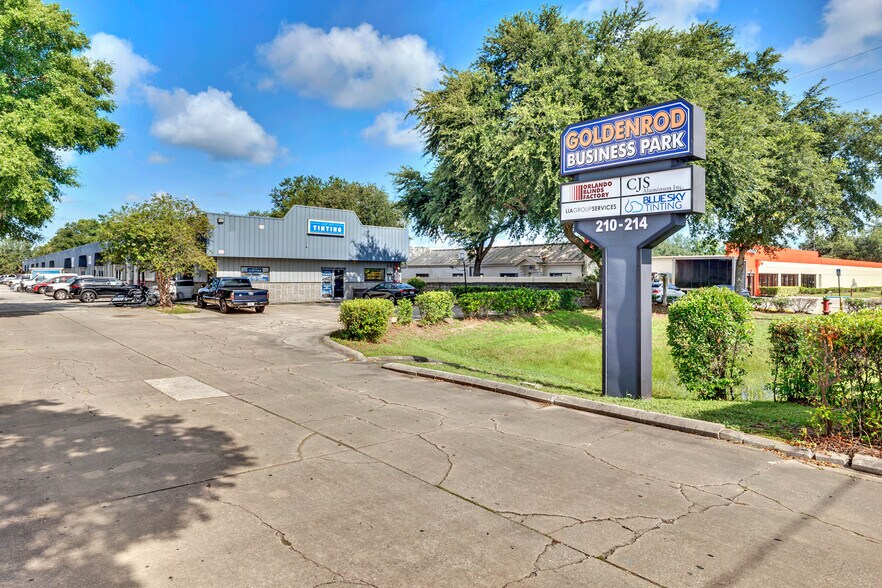 Primary Photo Of 214 N Goldenrod Rd, Orlando Light Manufacturing For Lease