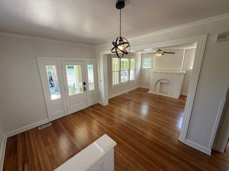 More Photos Of 1605 N Classen Dr, Oklahoma City Office Residential For Sale
