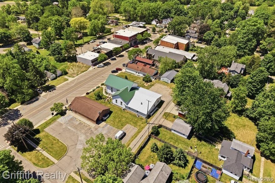 More Photos Of 131 E Main St, Vernon Religious Facility For Sale