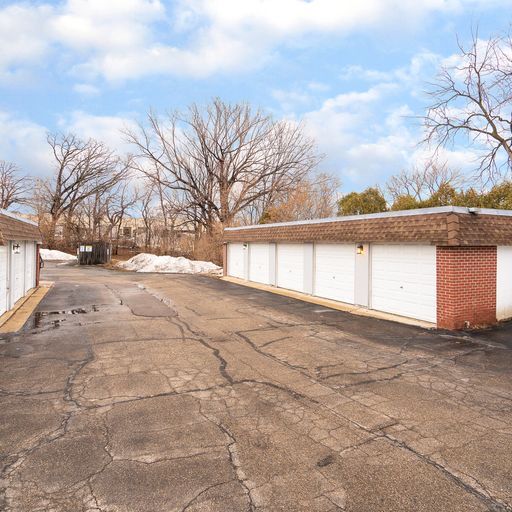 More Photos Of 2220 W 98th St, Bloomington Apartments For Sale