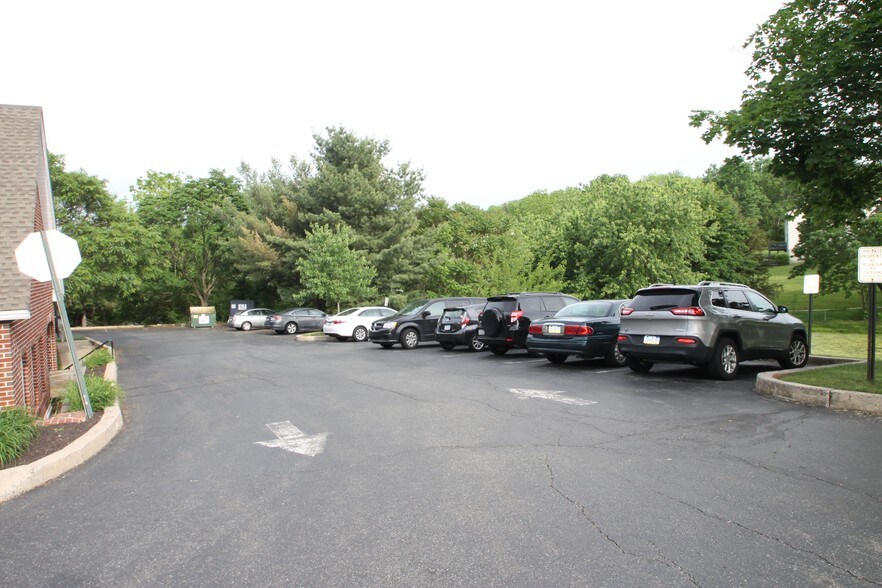 More Photos Of 2500 E High St, Pottstown Office For Sale