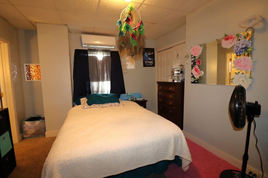 More Photos Of 404 Main St W, Ashland Office For Sale