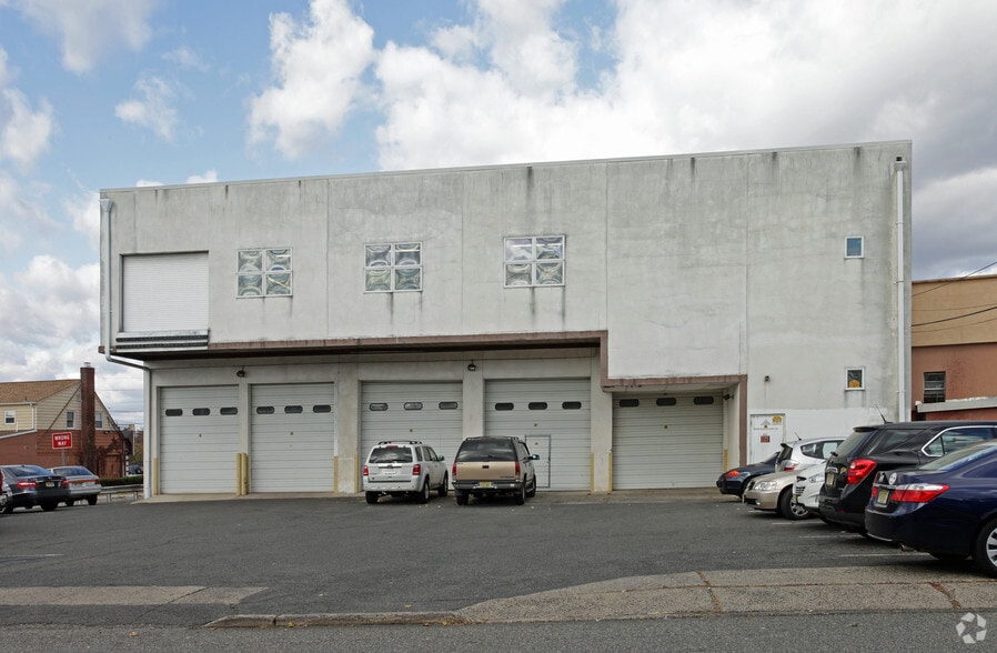More Photos Of 37 Stefanic Ave, Elmwood Park Warehouse For Sale