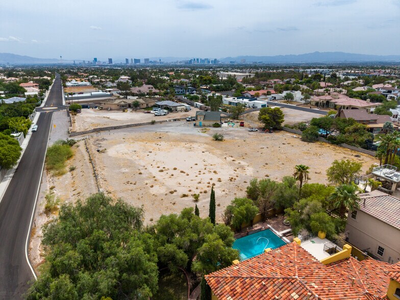 More Photos Of 2050 S Tomsik St, Las Vegas Land For Sale