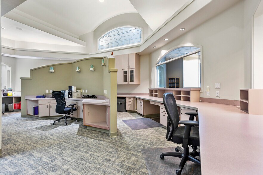 More Photos Of 911 S Washington St, Kennewick Medical For Lease