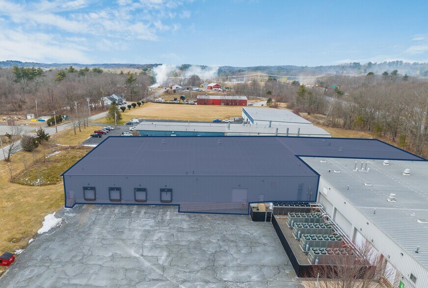 More Photos Of 57 S Hunt Rd, Amesbury Manufacturing For Lease