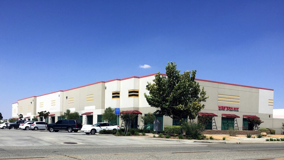 Primary Photo Of 249 E Avenue K8, Lancaster Manufacturing For Lease