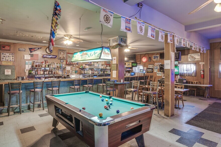 More Photos Of 240 Essex St, Haverhill Storefront Retail Residential For Sale