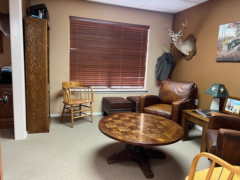 More Photos Of 13740 Research Blvd, Austin Office For Sale