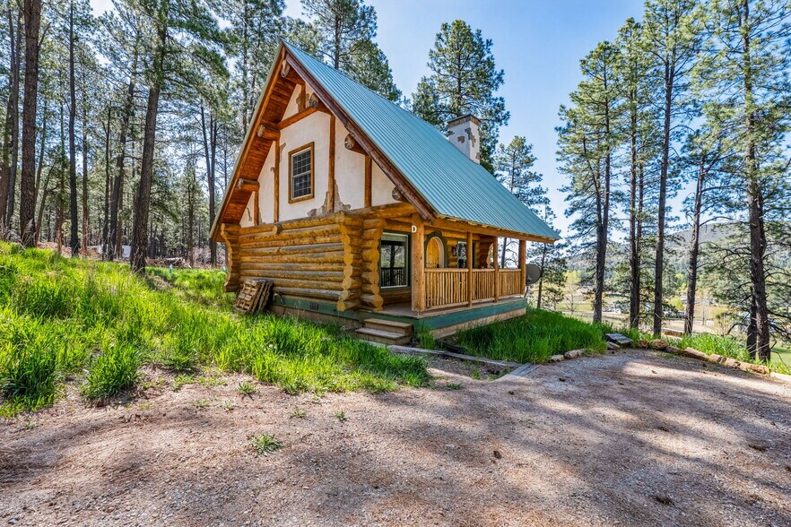 More Photos Of 7100 County Road 501, Bayfield Lodge Meeting Hall For Sale