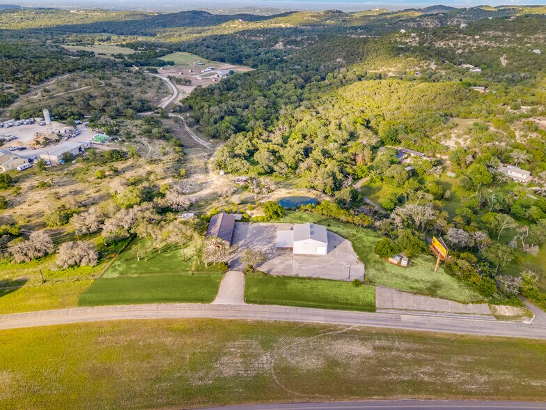 More Photos Of 42900 IH-10 West, Boerne Showroom For Sale