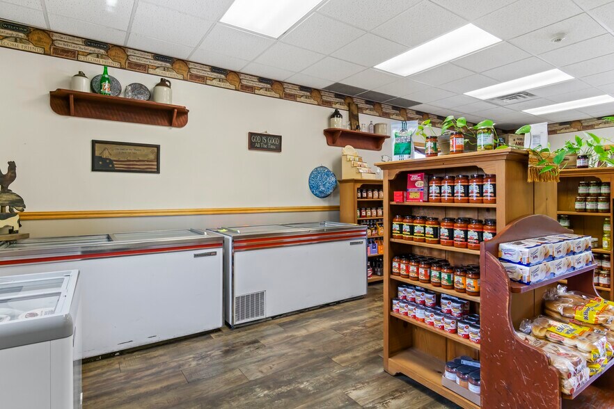 More Photos Of 2983 Cove Mountain Rd, Martinsburg Convenience Store For Sale