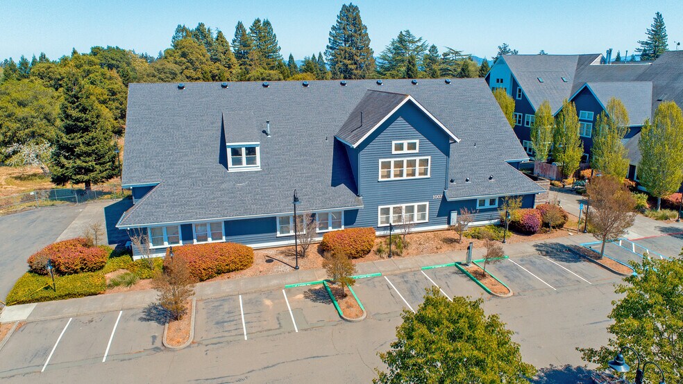 More Photos Of 1003 Gravenstein Hwy, Sebastopol Unknown For Lease