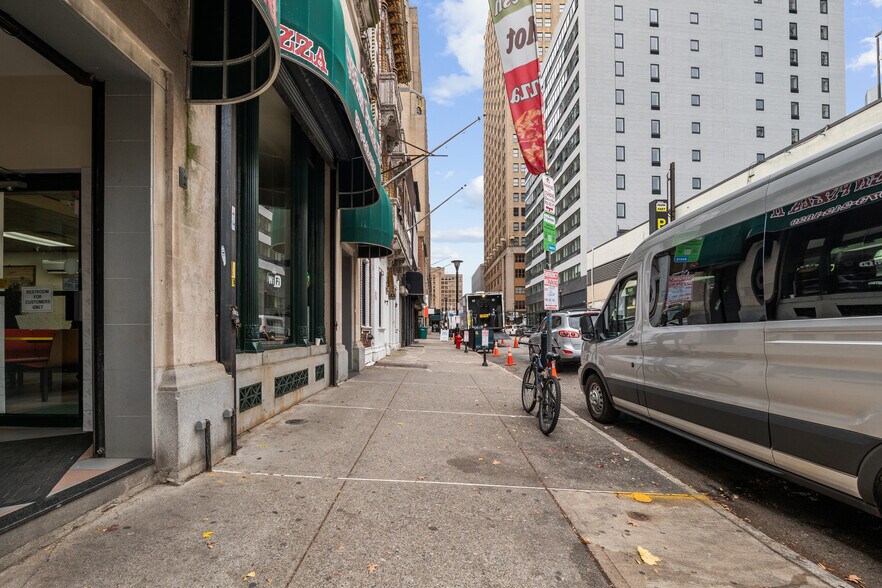 More Photos Of 48 Commerce St, Newark Office For Lease