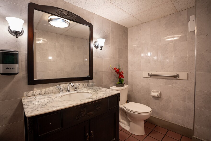 More Photos Of 4631 Falmouth Rd, Cotuit Restaurant For Sale