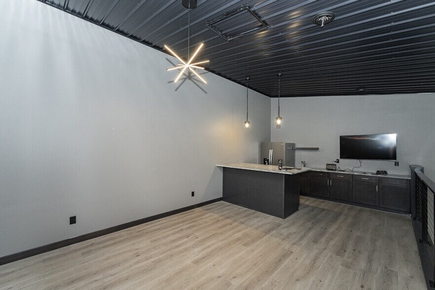 More Photos Of 273 Penny Ln NE, Rochester Specialty For Sale