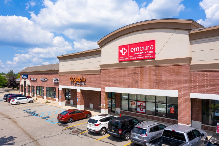 More Photos Of 20420-20580 Haggerty Rd, Northville Unknown For Lease