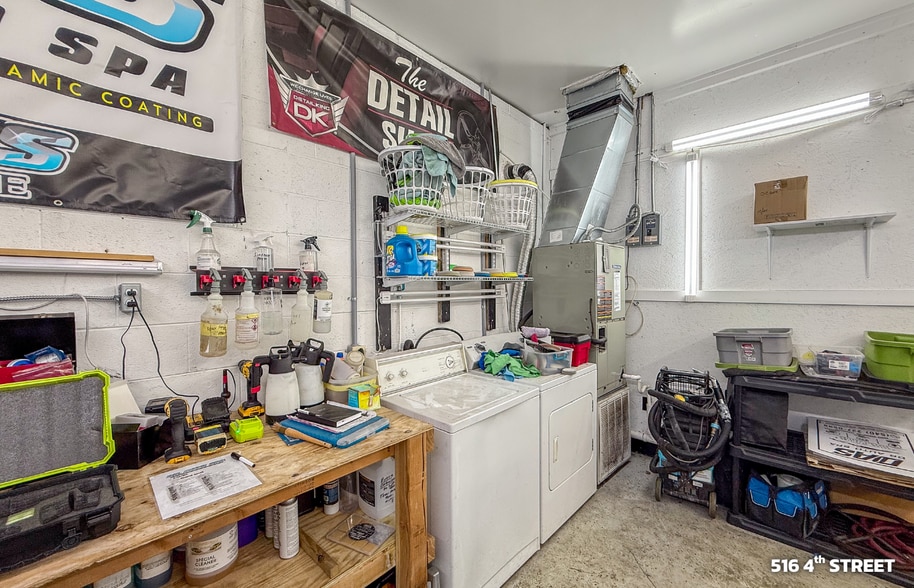 More Photos Of , Vinton General Retail For Sale