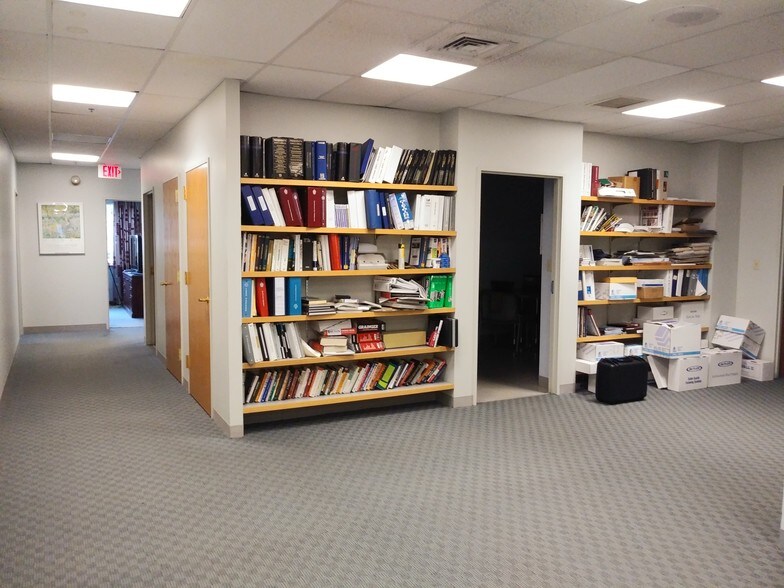 More Photos Of 1000 Mount Laurel Cir, Shirley Light Manufacturing For Lease