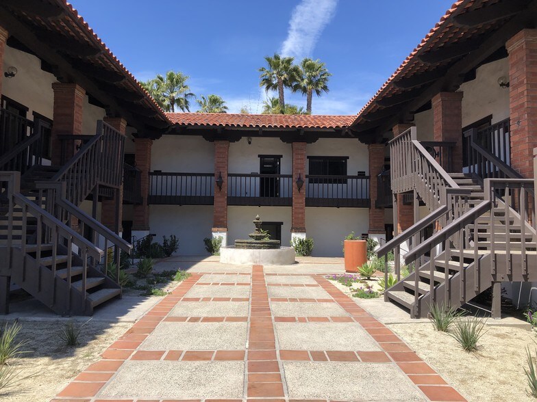 More Photos Of 265 Santa Helena, Solana Beach Office For Lease