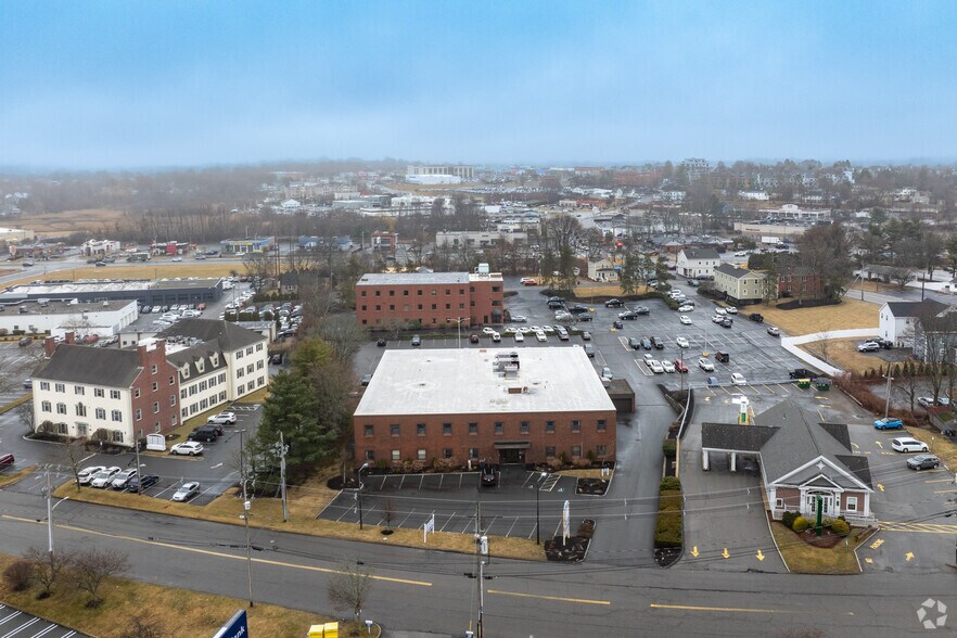 More Photos Of 5 Federal St, Danvers Medical For Sale