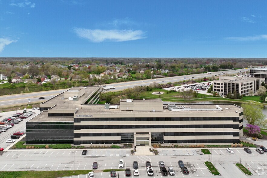 More Photos Of 7440 Woodland Dr, Indianapolis Medical For Lease