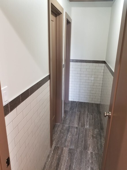 More Photos Of 21 South St, Washingtonville Medical For Sale