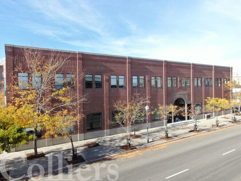 Primary Photo Of 333 S Main St, Pocatello Bank For Lease