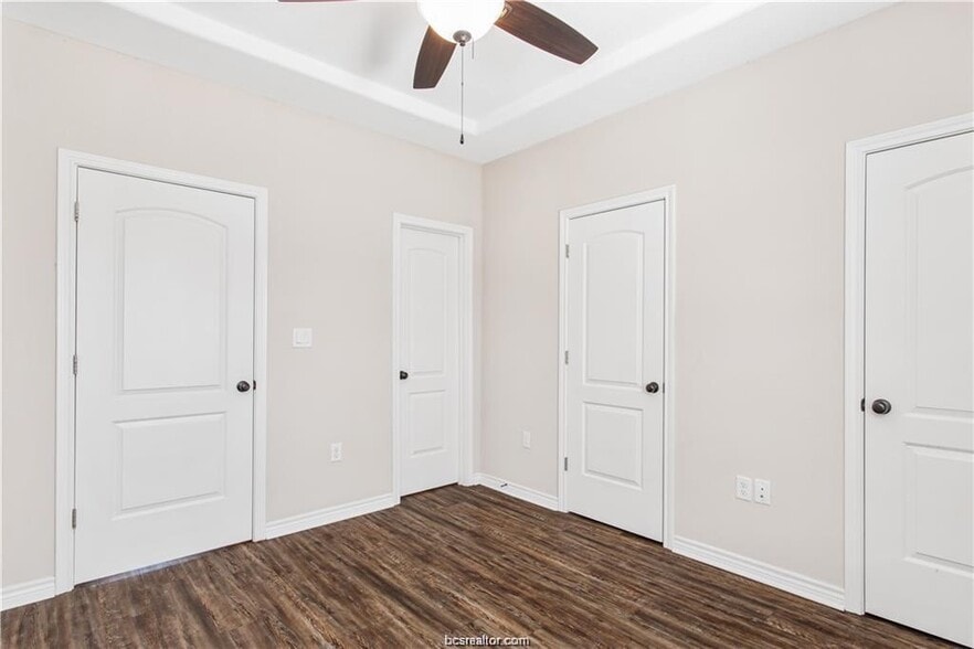 More Photos Of 2108 Cavitt Ave, Bryan Specialty For Sale