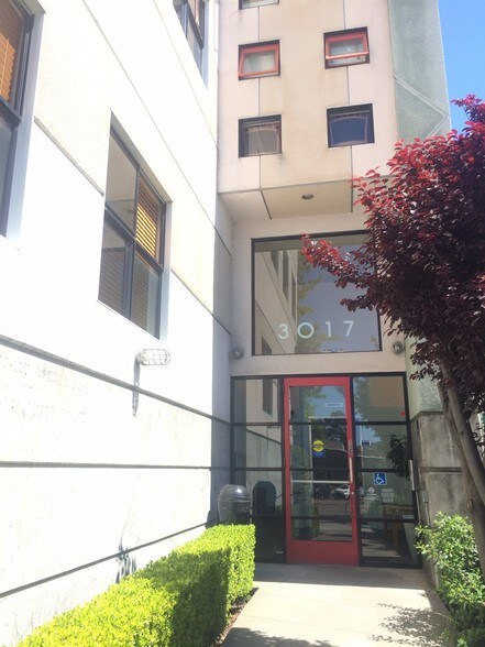 More Photos Of 3017 Telegraph Ave, Berkeley Medical For Lease