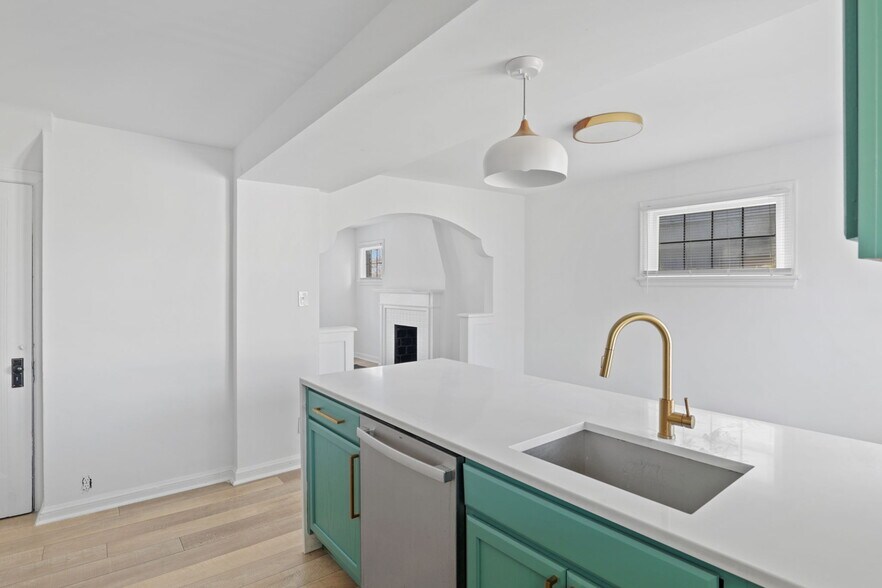 More Photos Of 644-650 S Hague Ave, Columbus Multifamily For Sale