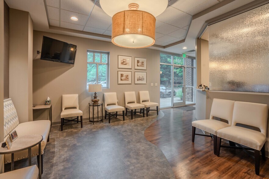 More Photos Of 1941 S Germantown Rd, Germantown Medical For Lease