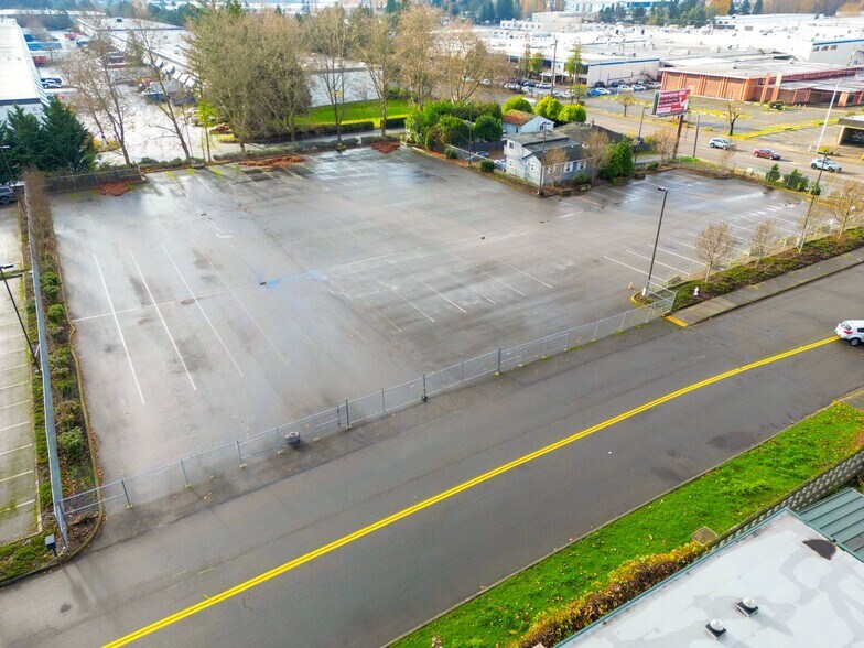 More Photos Of 19604 84th Ave S, Kent Contractor Storage Yard For Lease