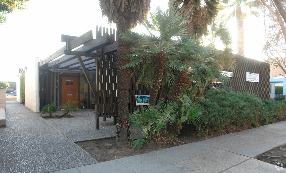 More Photos Of 210 W College St, Covina Medical For Lease