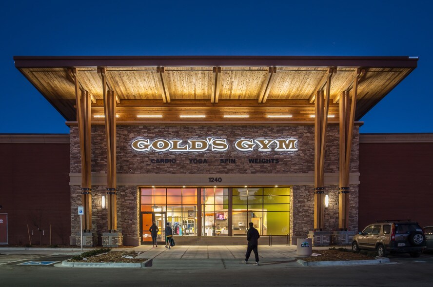 More Photos Of 1240 Hover St, Longmont General Retail For Lease