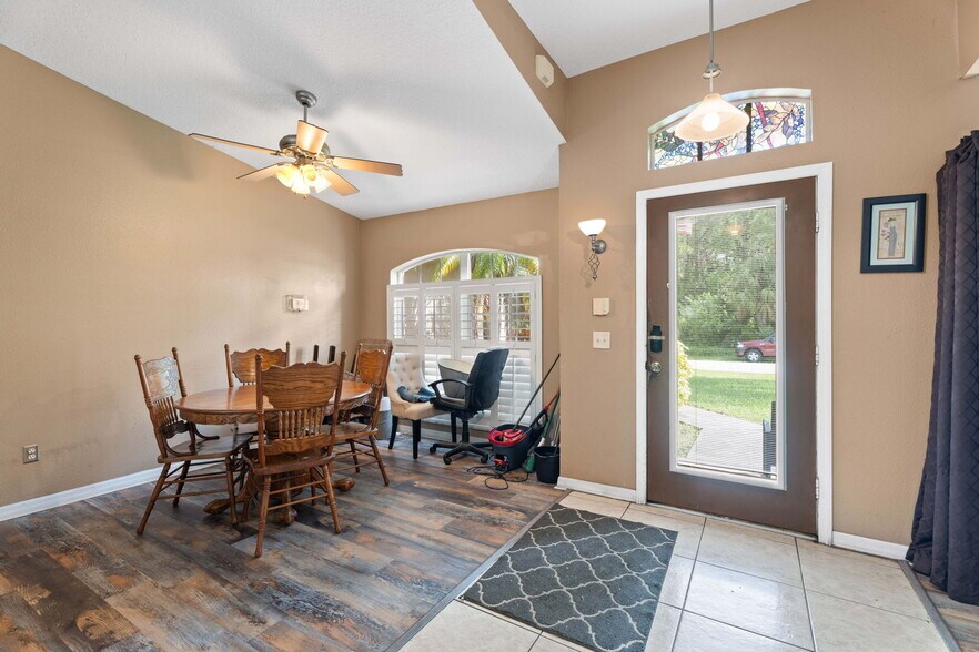 More Photos Of 1874 SW Gemini Ln, Port Saint Lucie Multifamily For Sale