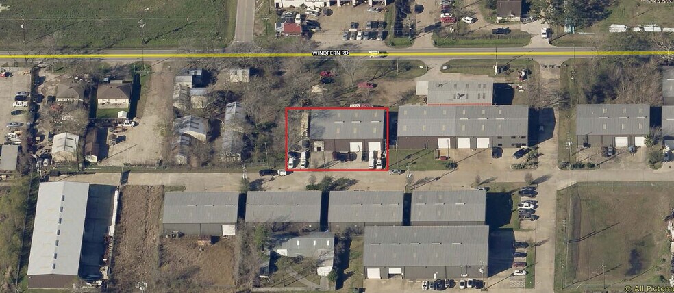 Primary Photo Of 9141 Emmott Rd, Houston Warehouse For Lease