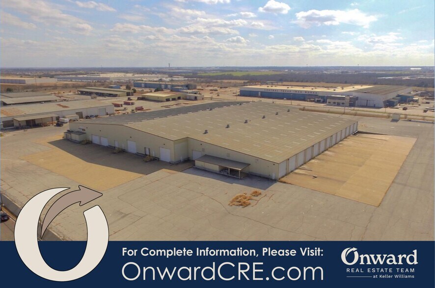 Primary Photo Of 1001 W Loop 340, Waco Distribution For Lease