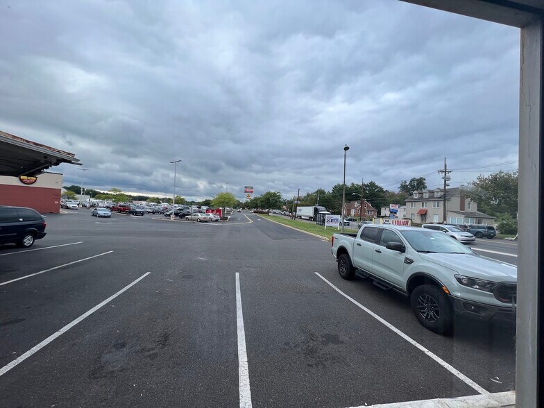 More Photos Of 116 N White Horse Pike, Lawnside Freestanding For Lease