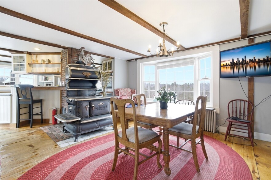 More Photos Of 235 Windsor Rd, Hillsborough Hospitality For Sale