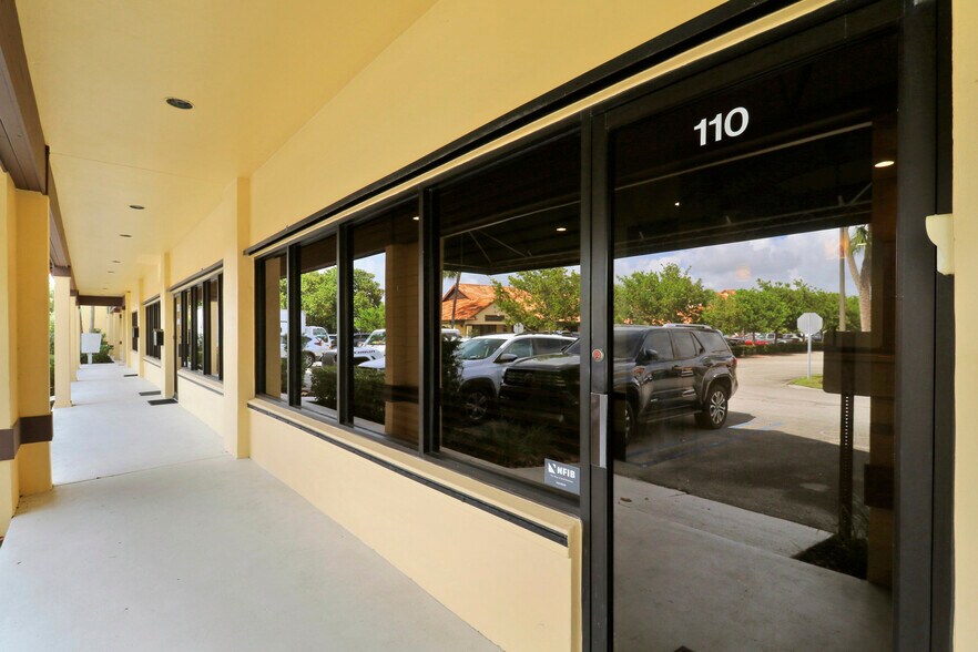 More Photos Of 725 N Hwy A1A, Jupiter Medical For Sale