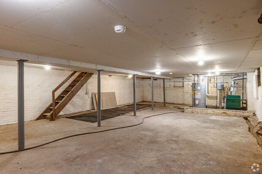 More Photos Of 147 Avenue E, Bayonne Storefront Retail Residential For Sale